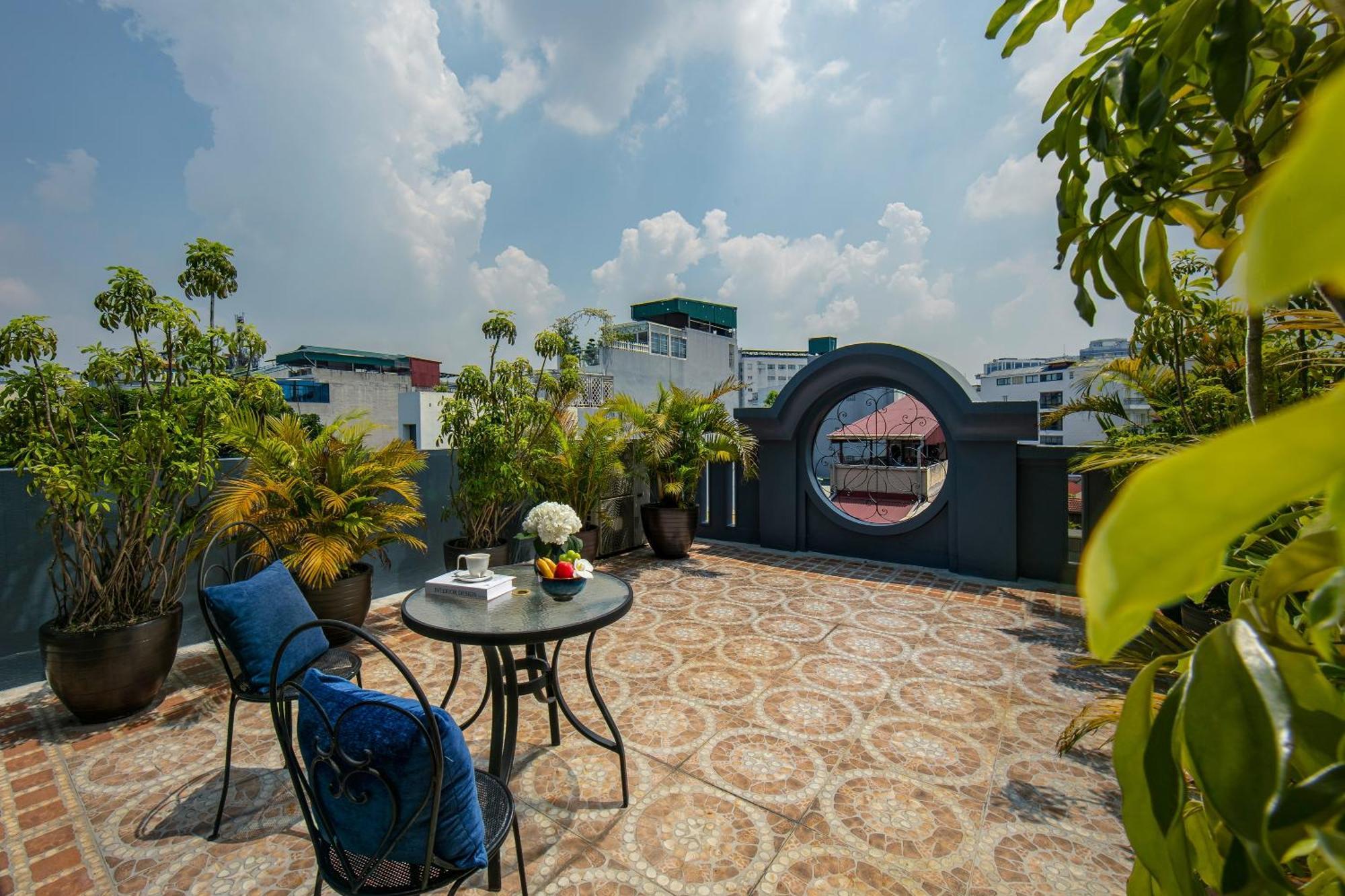 Hotel O'gallery Premier & 4*