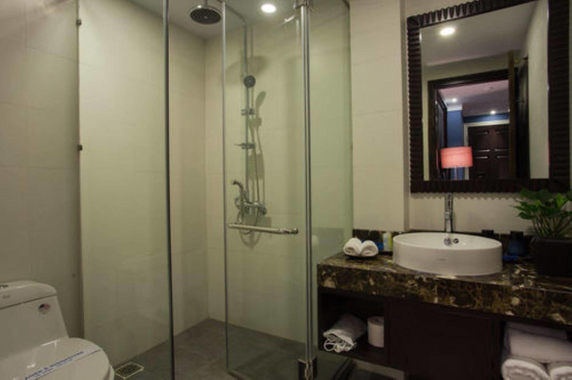 Hotel O'gallery Premier & 4*